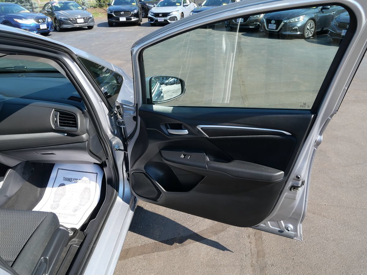 Used 2020 Honda Fit LX image 22
