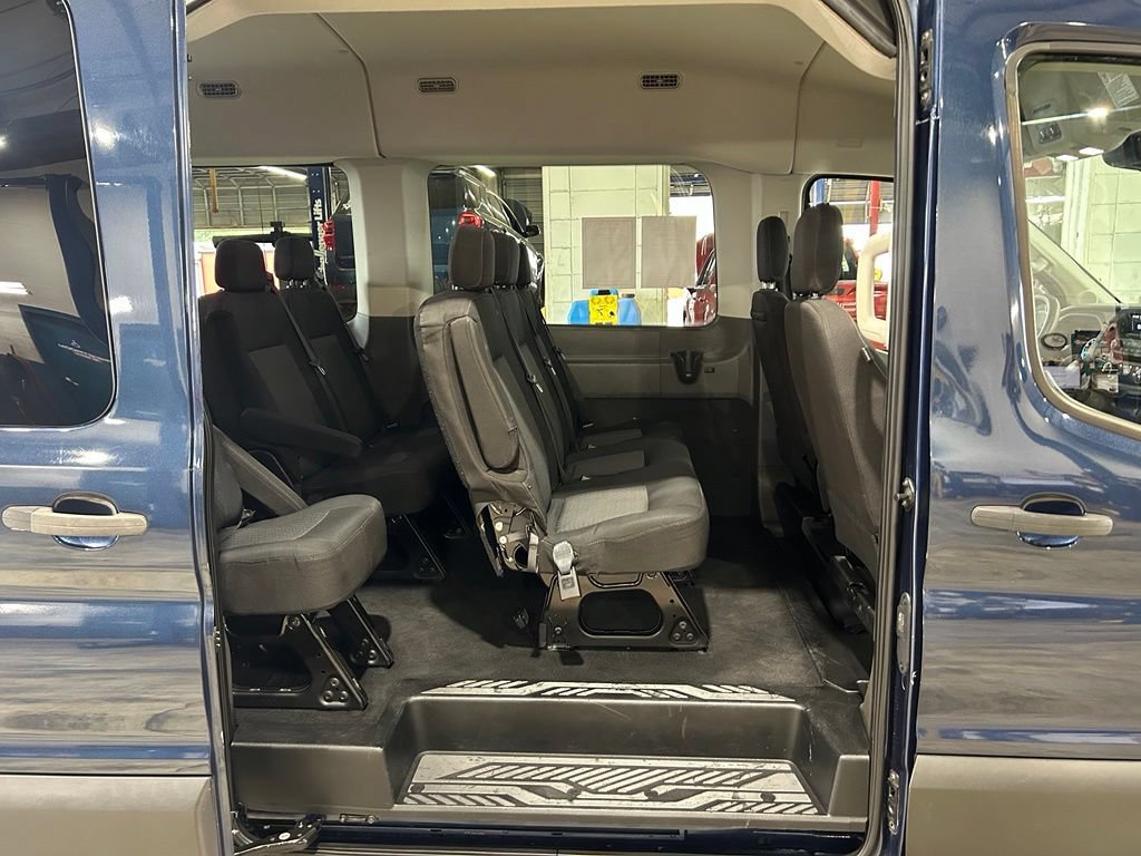 Used 2021 Ford Transit 350 XLT RWD image 32