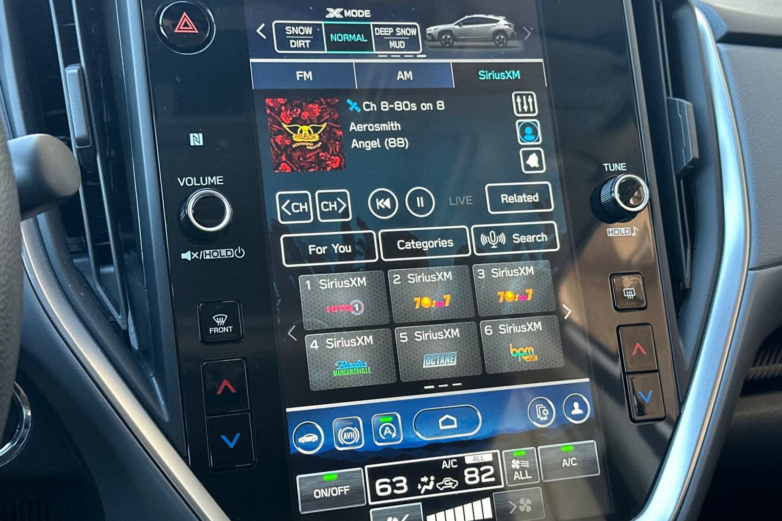Certified 2025 Subaru Crosstrek 2.0i Premium AWD/4WD image 17