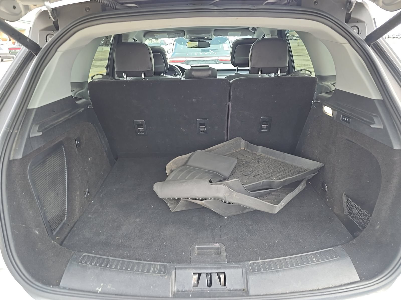 Used 2020 Lincoln Corsair AWD w/ Premium Package image 15