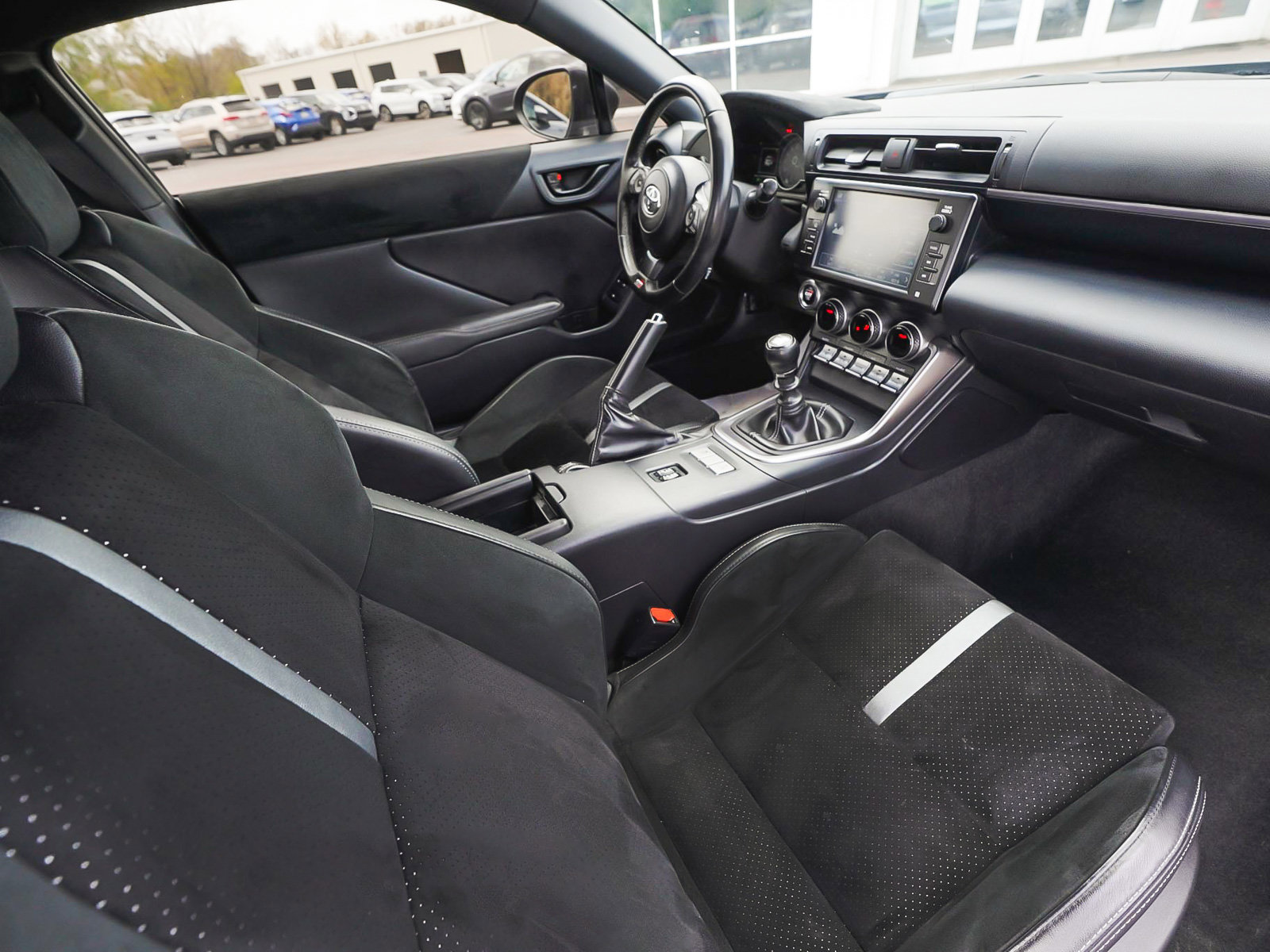 Used 2023 Toyota GR86 Premium w/ ALL Weather Mat Package (TMS) RWD image 33
