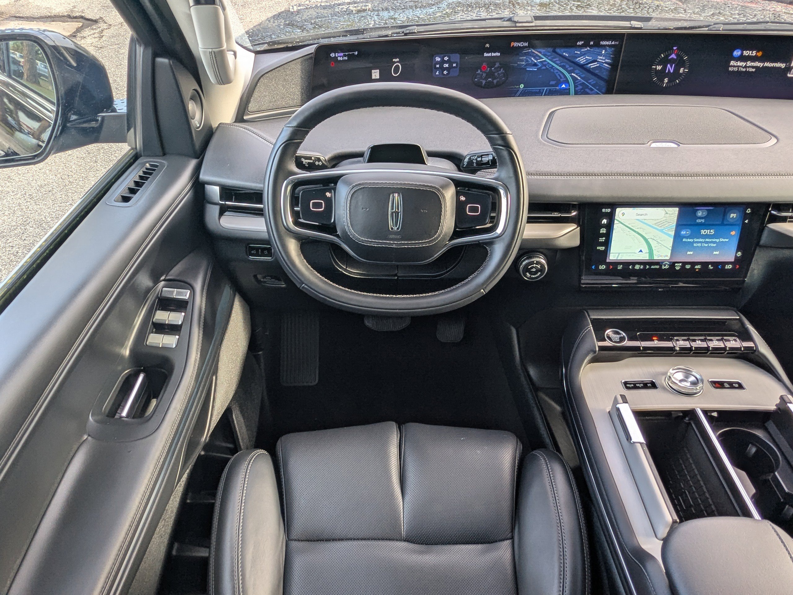 Used 2025 Lincoln Navigator Reserve image 20