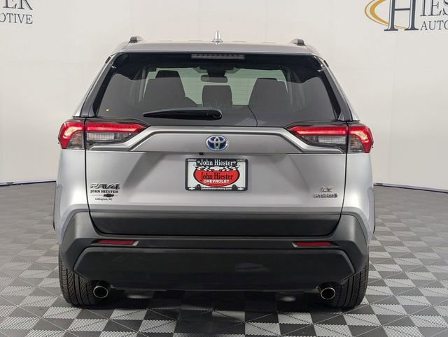 Used 2022 Toyota RAV4 LE image 6