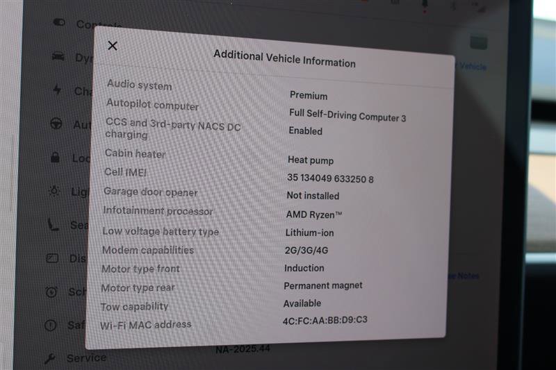 Used 2023 Tesla Model Y Long Range image 18