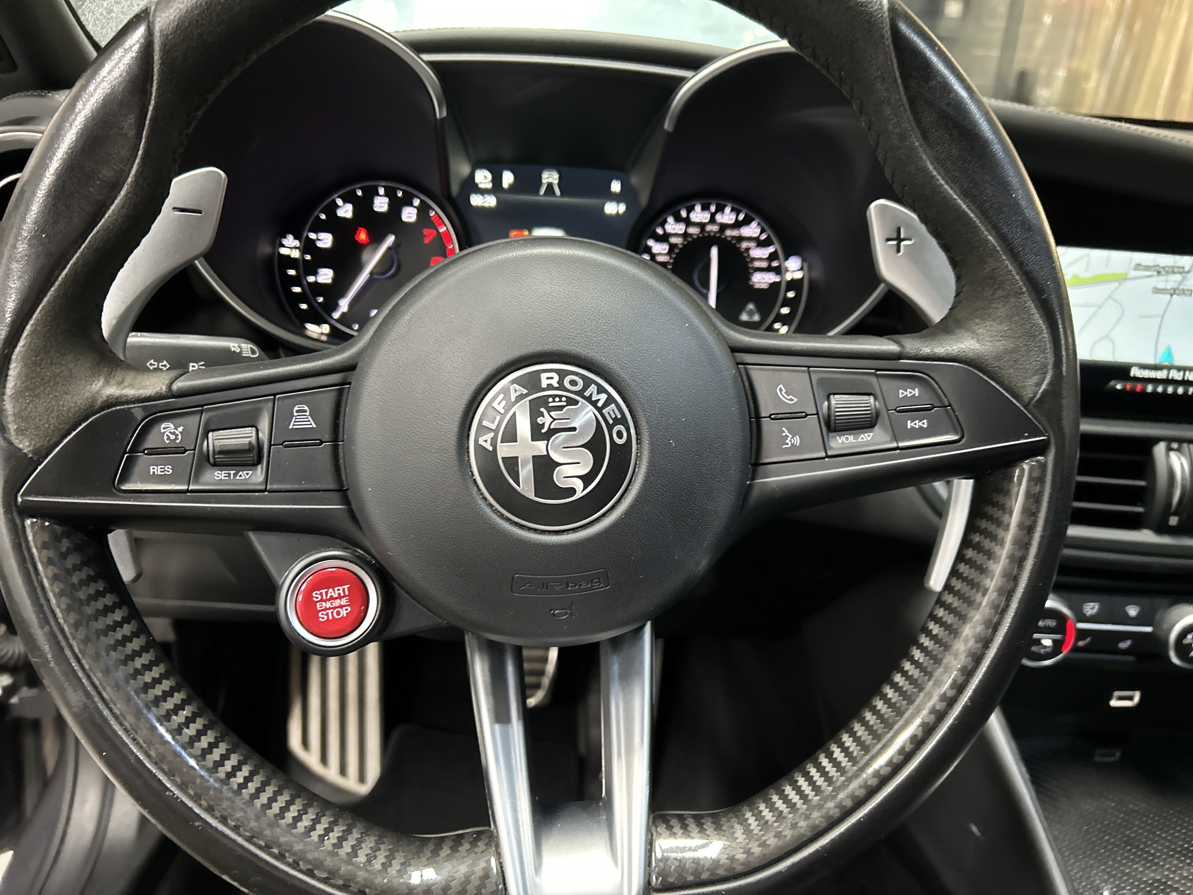 Used 2018 Alfa Romeo Giulia Quadrifoglio w/ Driver Assist Dynamic Package RWD image 8