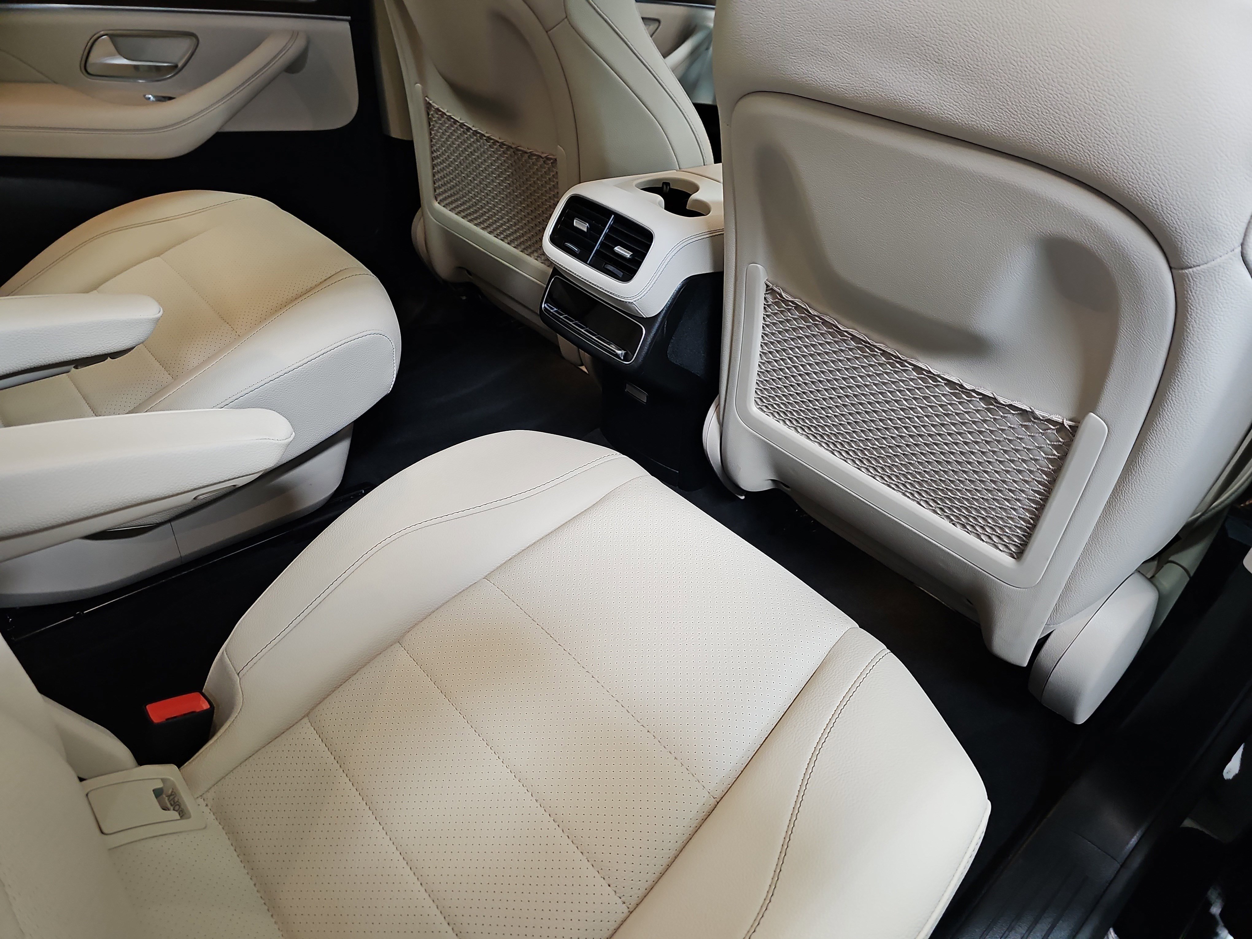 Certified 2026 Mercedes-Benz GLS 450 4MATIC image 12