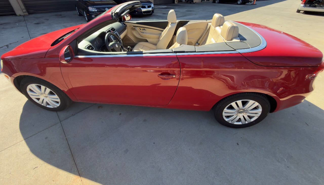 Used 2008 Volkswagen Eos image 9