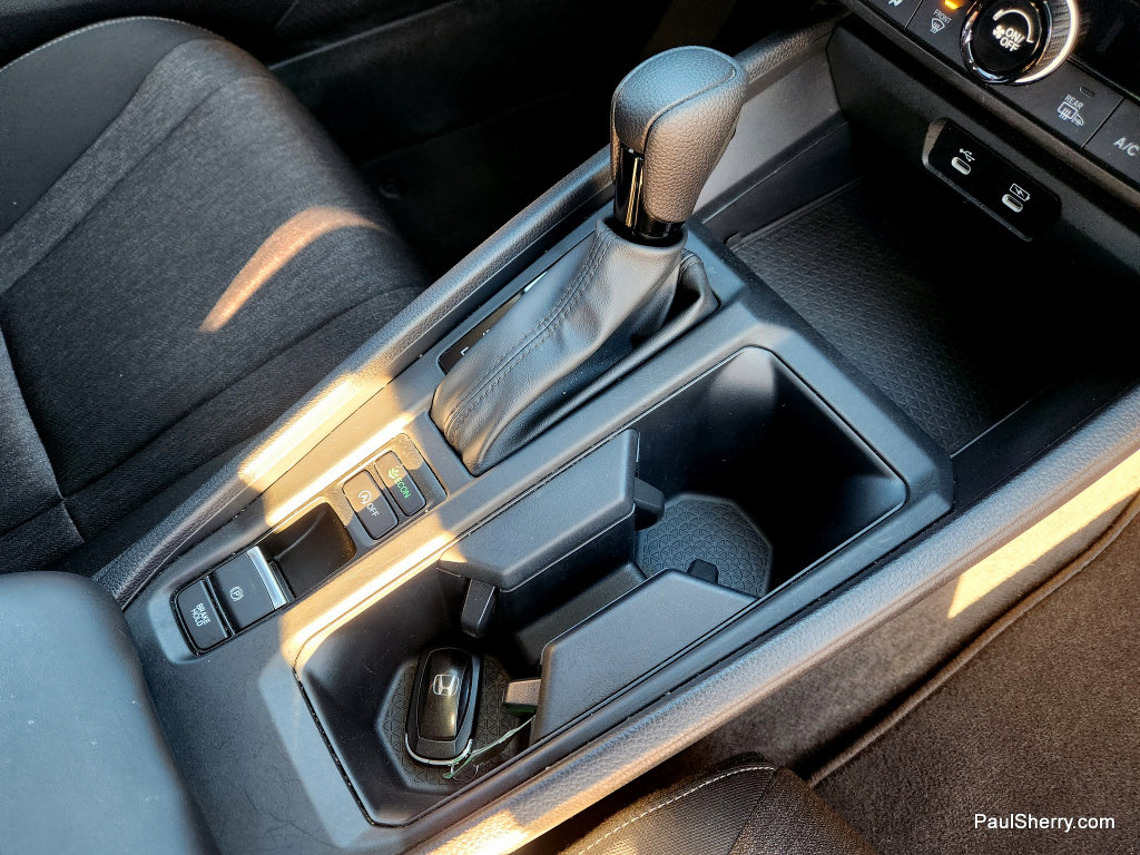 Used 2023 Honda Accord EX image 31