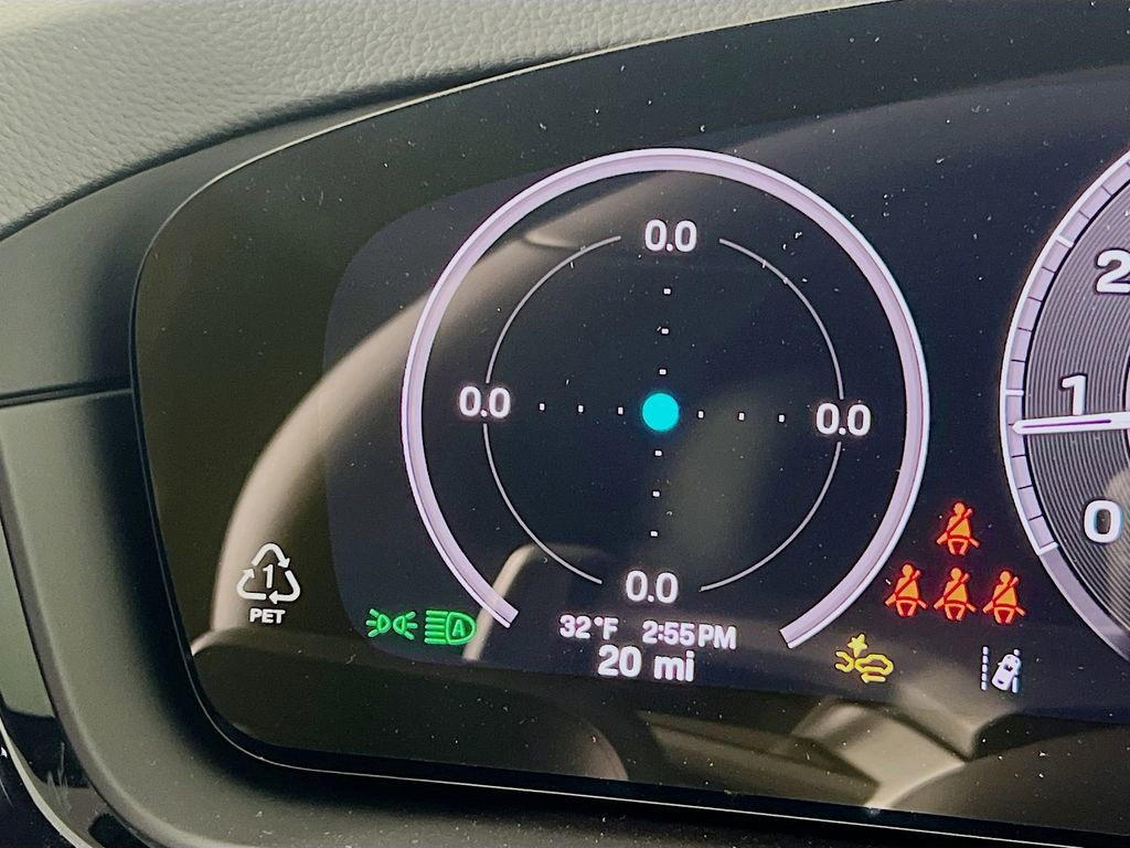 New 2026 Porsche Cayenne Coupe image 13