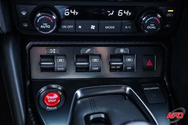 Used 2020 Nissan GT-R Premium w/ Premium Interior Package image 83