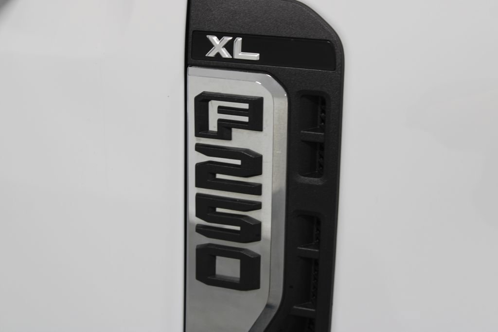 Used 2024 Ford F250 XL w/ XL Off-Road Package AWD/4WD image 12