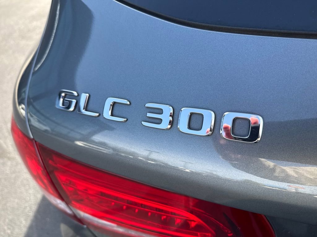 Used 2017 Mercedes-Benz GLC 300 GLC 300 image 29