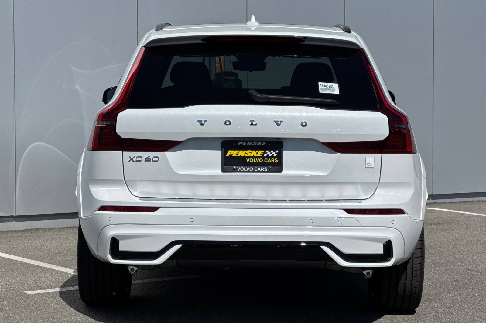 New 2026 Volvo XC60 T8 Polestar AWD/4WD image 4