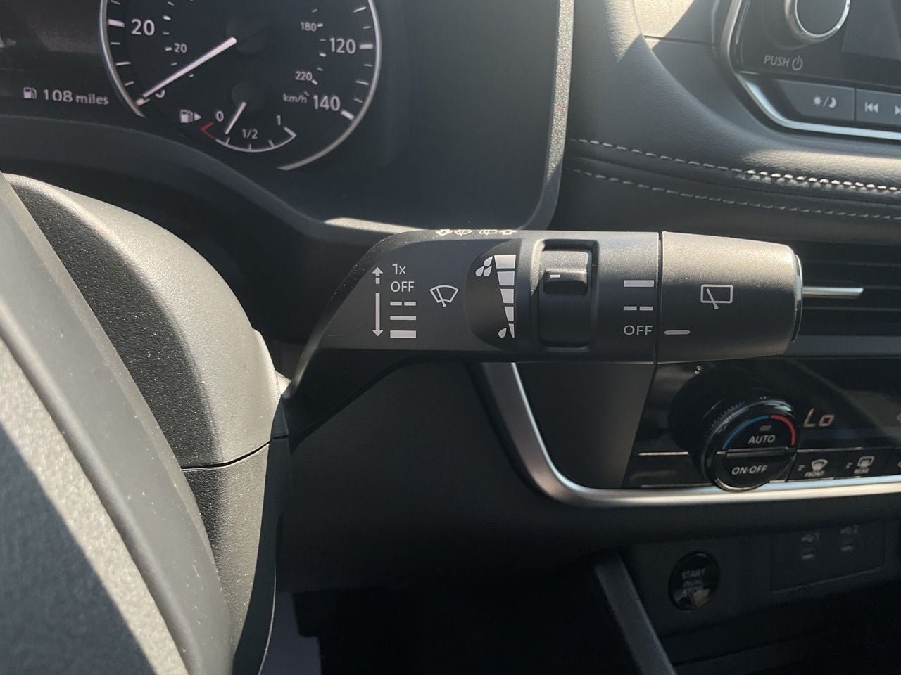 Used 2026 Nissan Rogue SV FWD image 29
