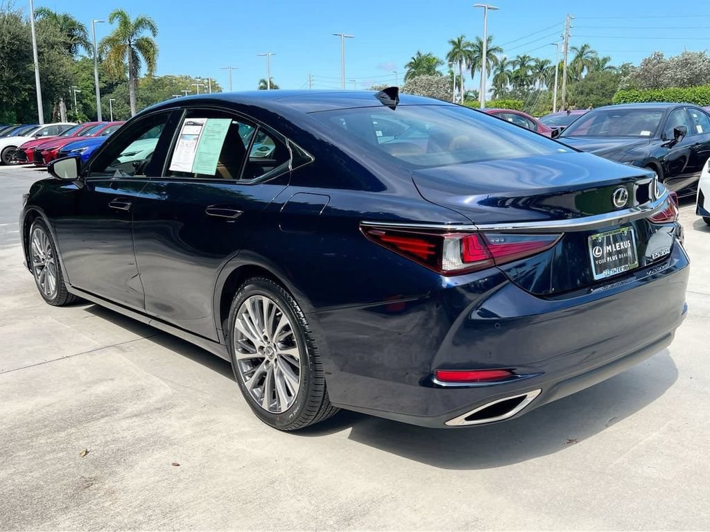 Used 2019 Lexus ES 350 w/ Accessory Package 2 FWD image 5
