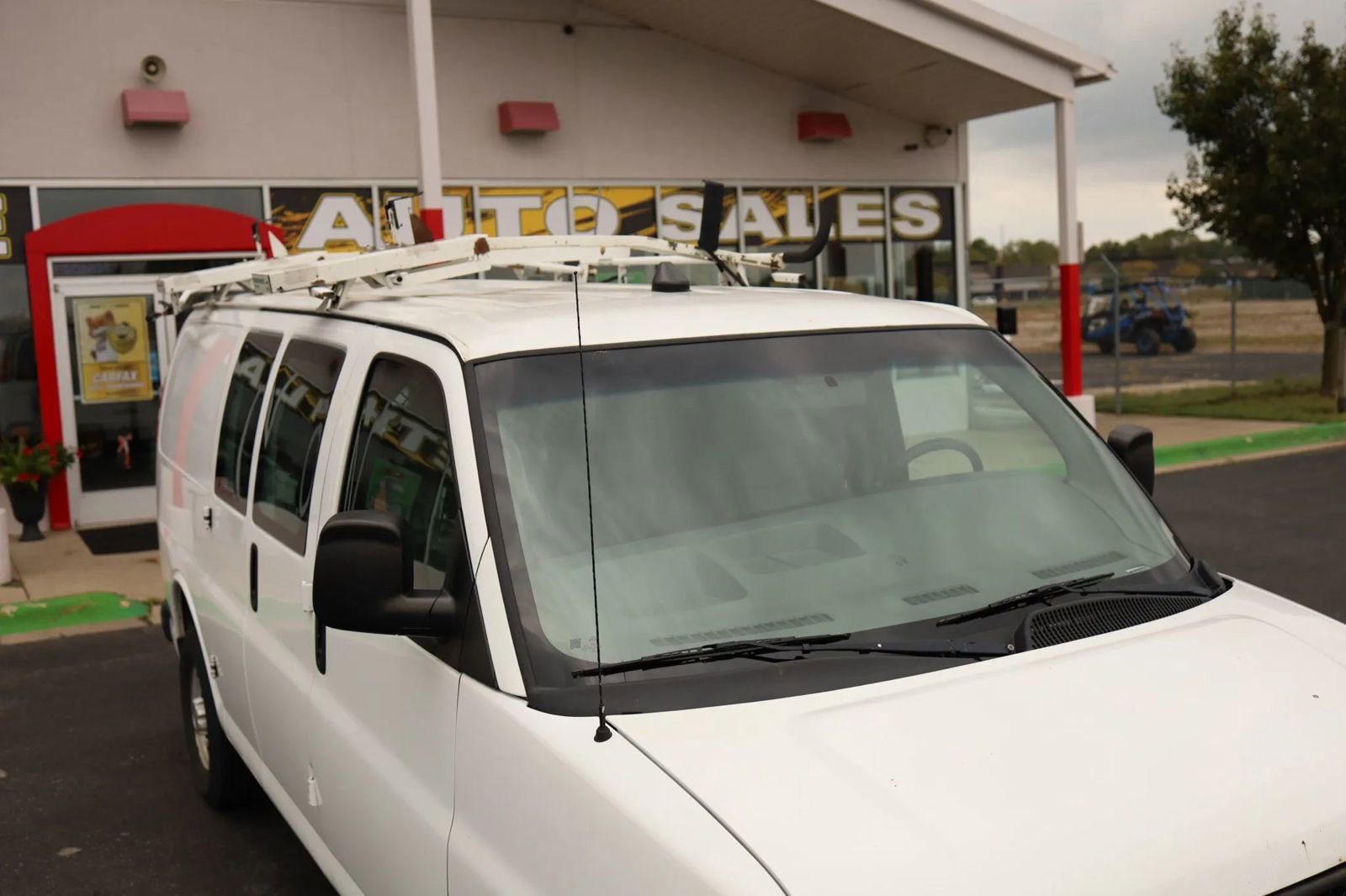 Used 2013 Chevrolet Express 2500 image 51