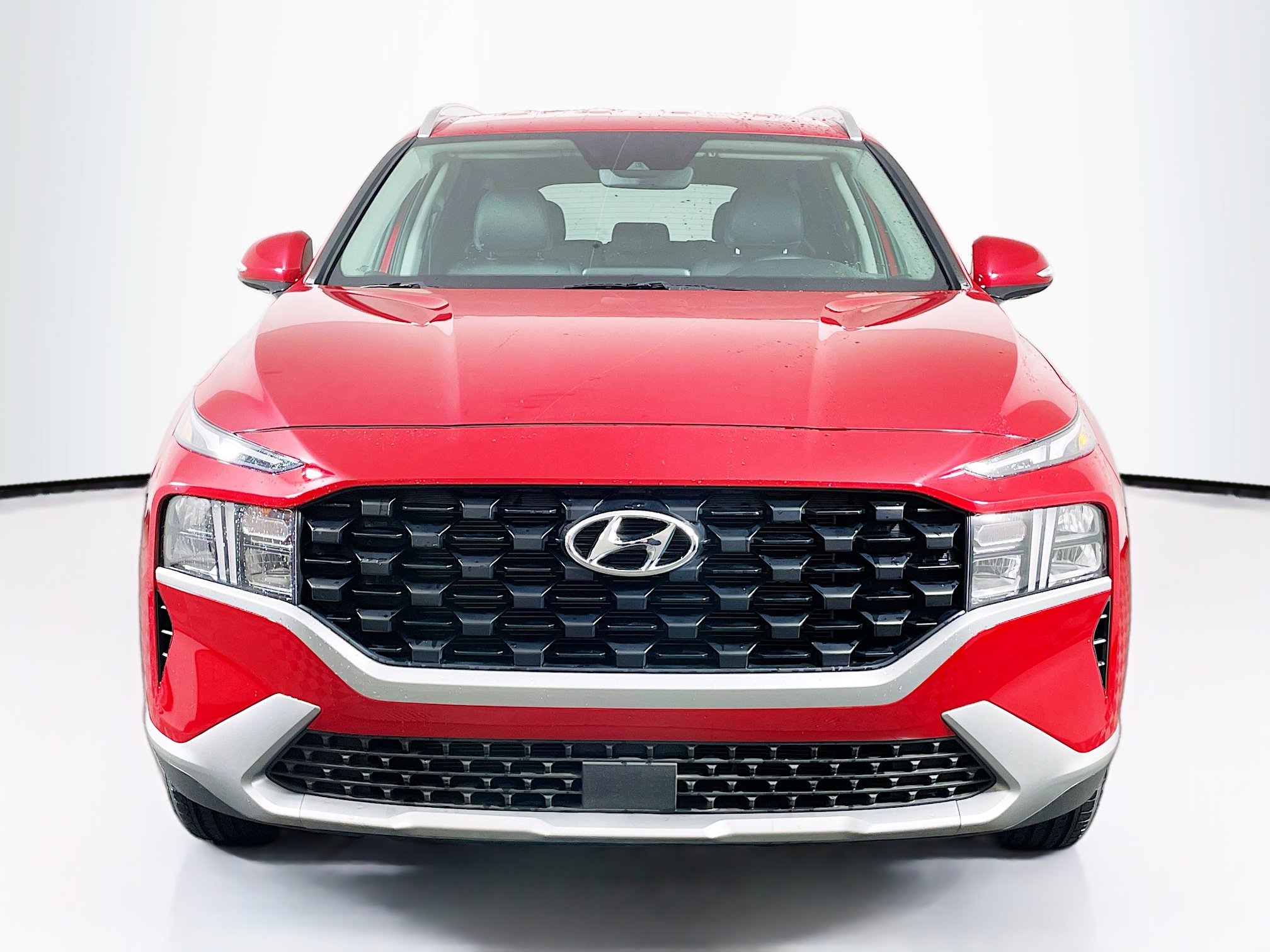 Used 2023 Hyundai Santa Fe SEL image 2