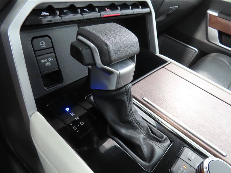 Used 2023 Toyota Sequoia Capstone AWD/4WD image 32