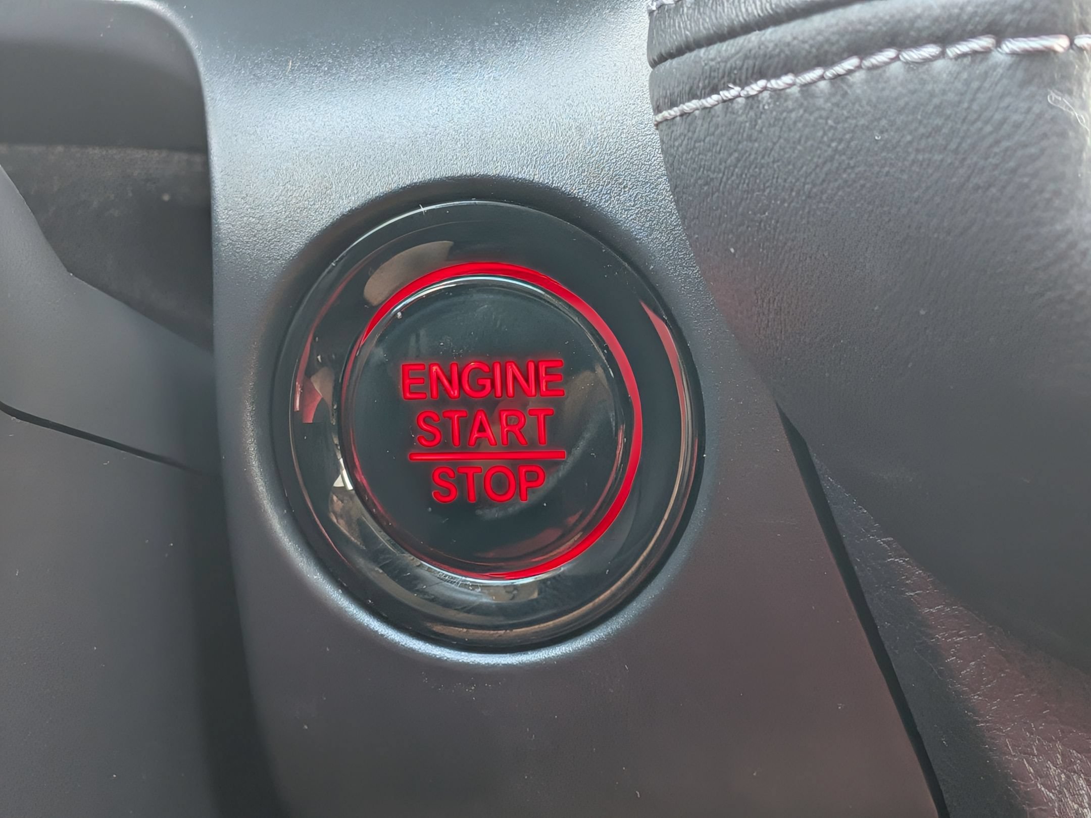 Certified 2024 Honda HR-V EX-L image 17