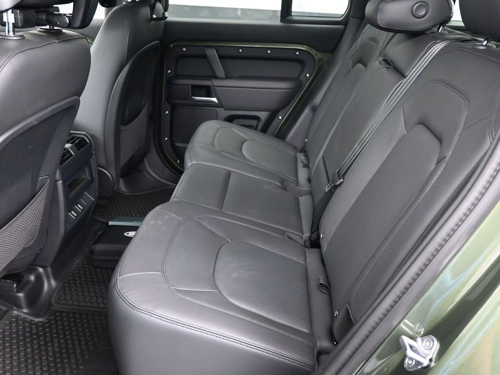 New 2026 Land Rover Defender 110 X-Dynamic SE AWD/4WD image 6
