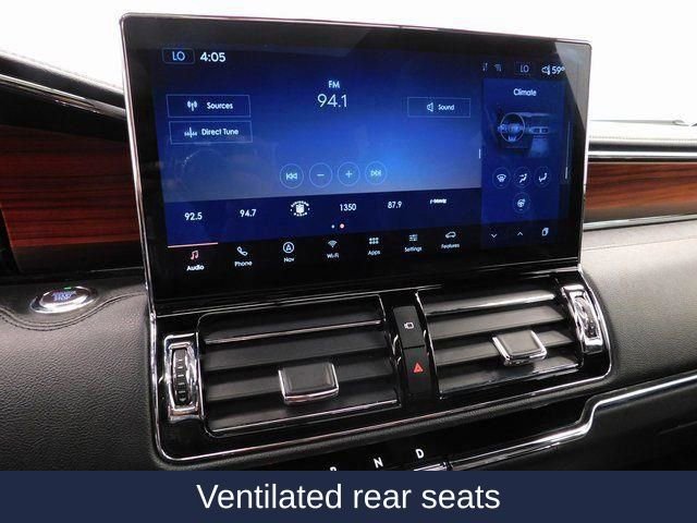 Used 2024 Lincoln Navigator Reserve image 47