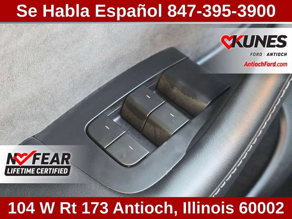 Used 2024 Tesla Model Y Long Range AWD/4WD image 54