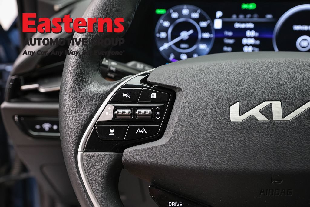 Used 2023 Kia Niro Wind w/ Wind Preserve Package FWD image 16