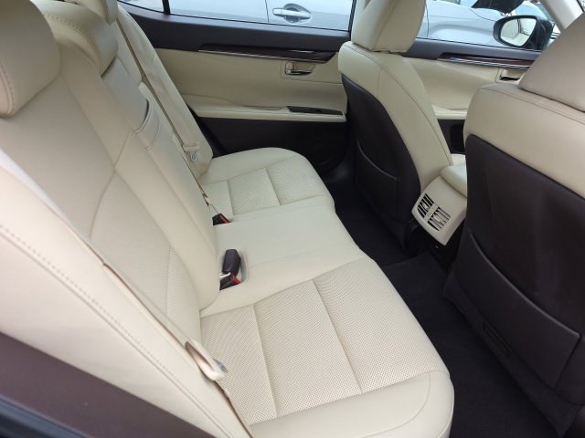 Used 2018 Lexus ES 350 w/ Navigation System Package FWD image 18