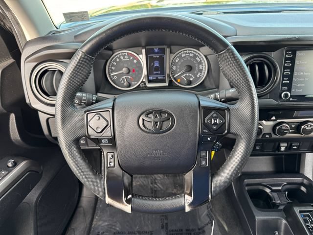 Used 2022 Toyota Tacoma SR5 AWD/4WD image 21