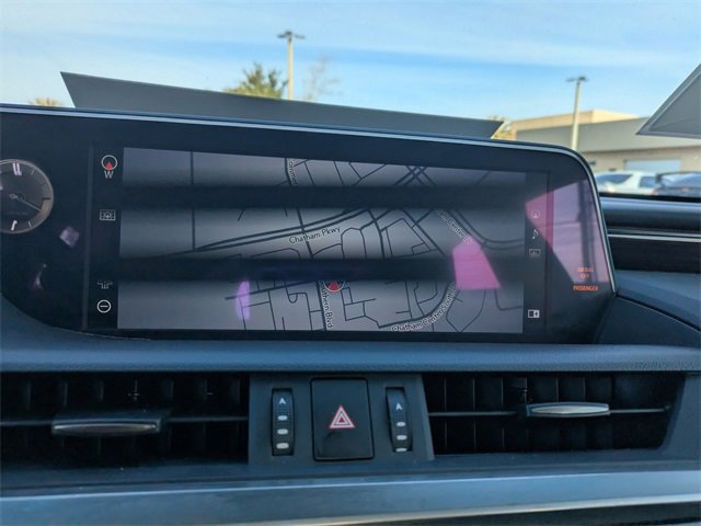 Used 2021 Lexus ES 300h w/ Premium Package image 22