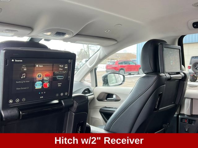 Used 2018 Chrysler Pacifica Touring-L Plus image 8