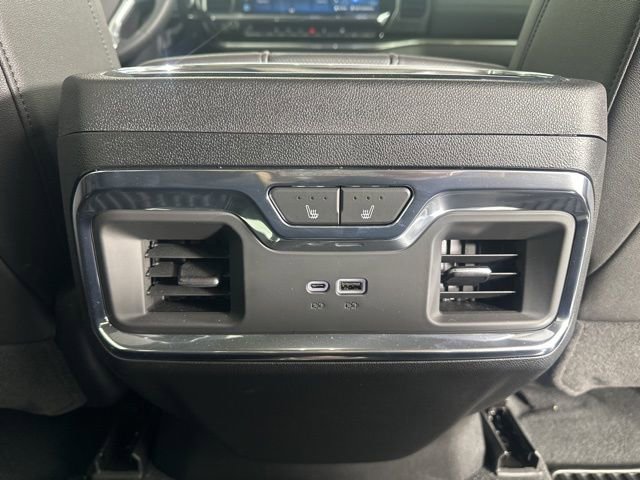 Used 2026 Chevrolet Silverado 2500 LTZ w/ LTZ Convenience Package image 14