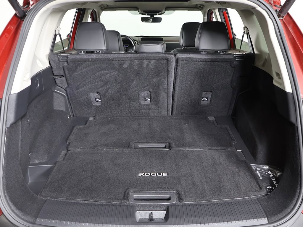 Used 2023 Nissan Rogue SL w/ SL Premium Package image 20