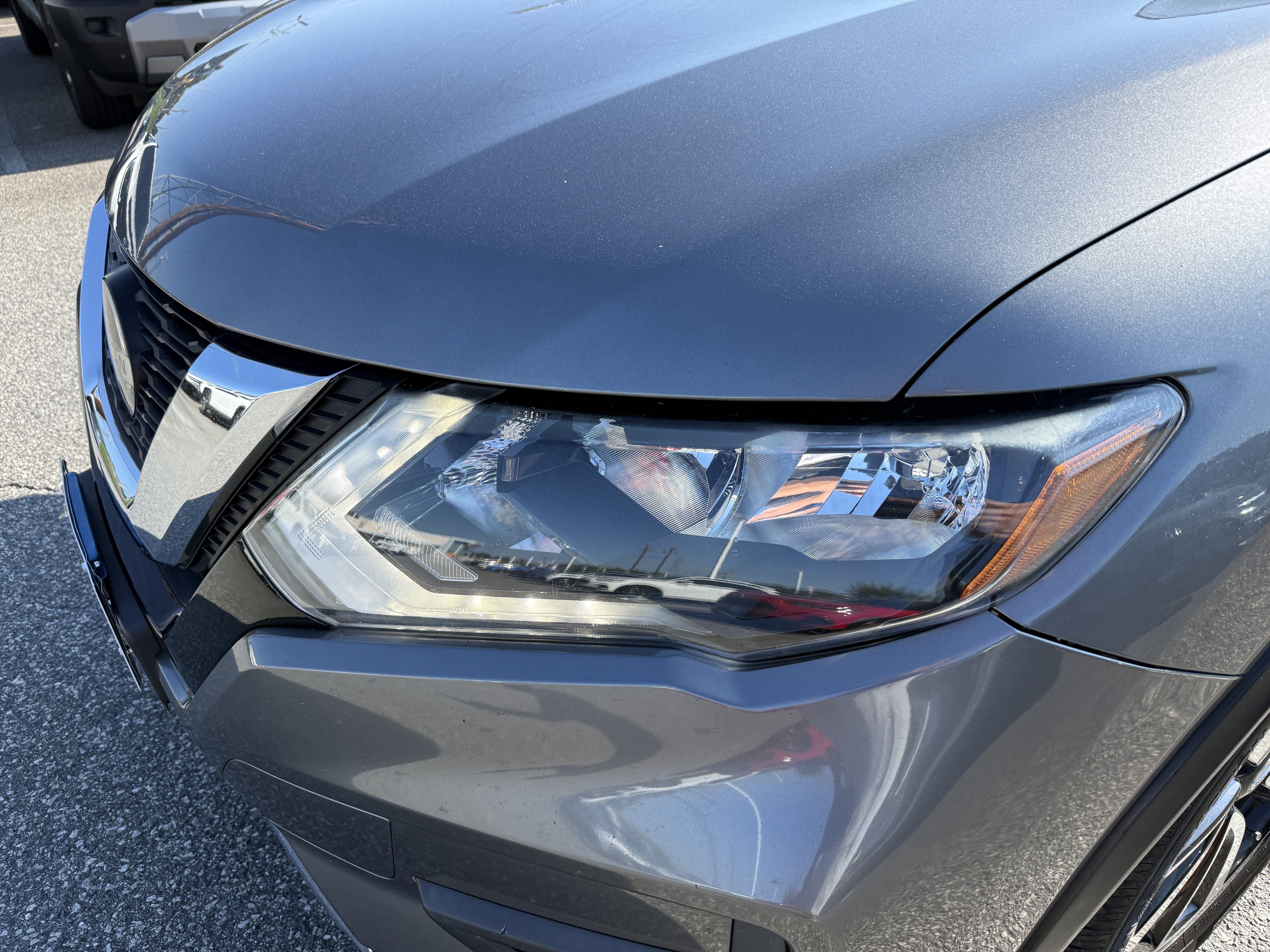 Used 2019 Nissan Rogue SL AWD/4WD image 6
