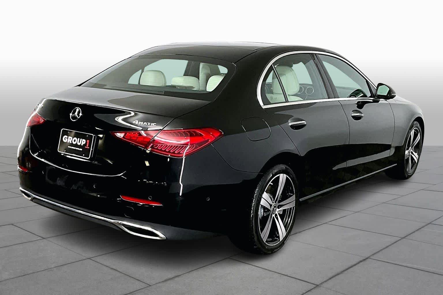 Used 2025 Mercedes-Benz C 300 4MATIC Sedan image 13