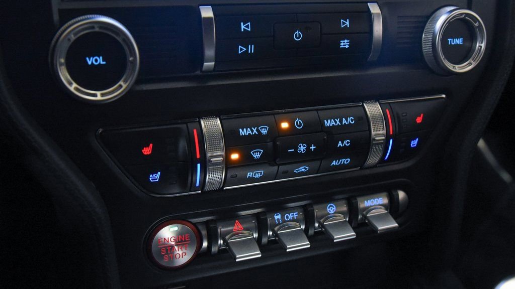 Used 2022 Ford Mustang Premium image 19