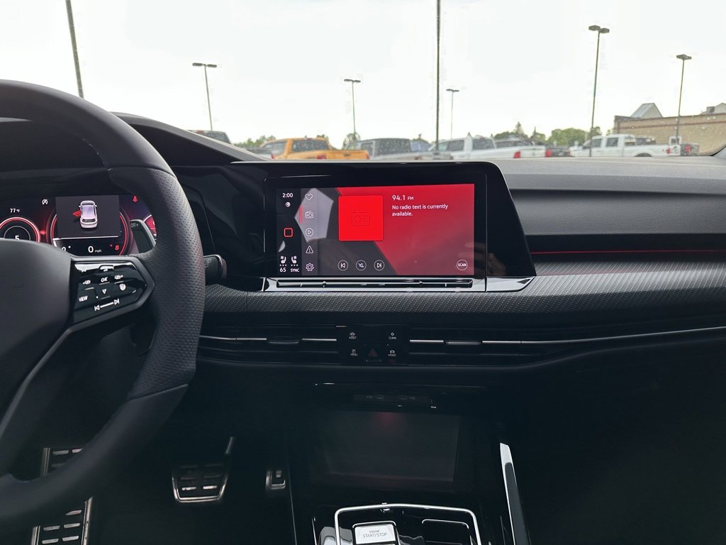 Used 2024 Volkswagen Golf R image 16