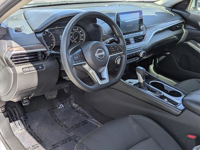 Used 2023 Nissan Altima 2.5 SV image 10