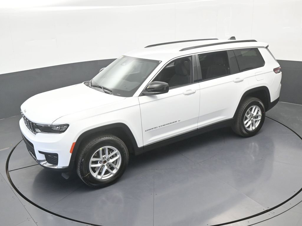 New 2026 Jeep Grand Cherokee L Laredo image 43