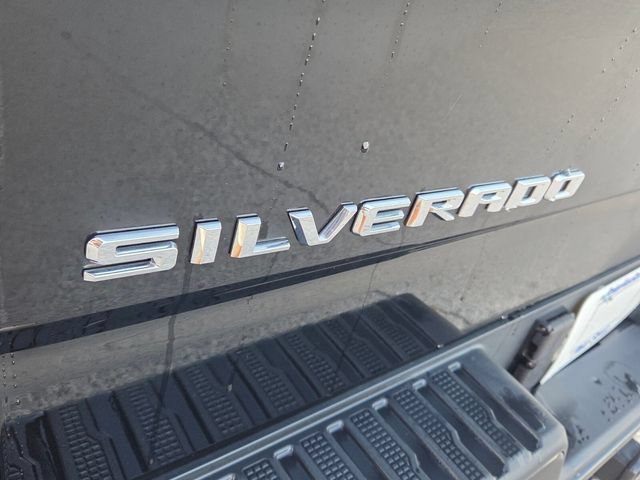 Used 2025 Chevrolet Silverado 1500 RST AWD/4WD image 12