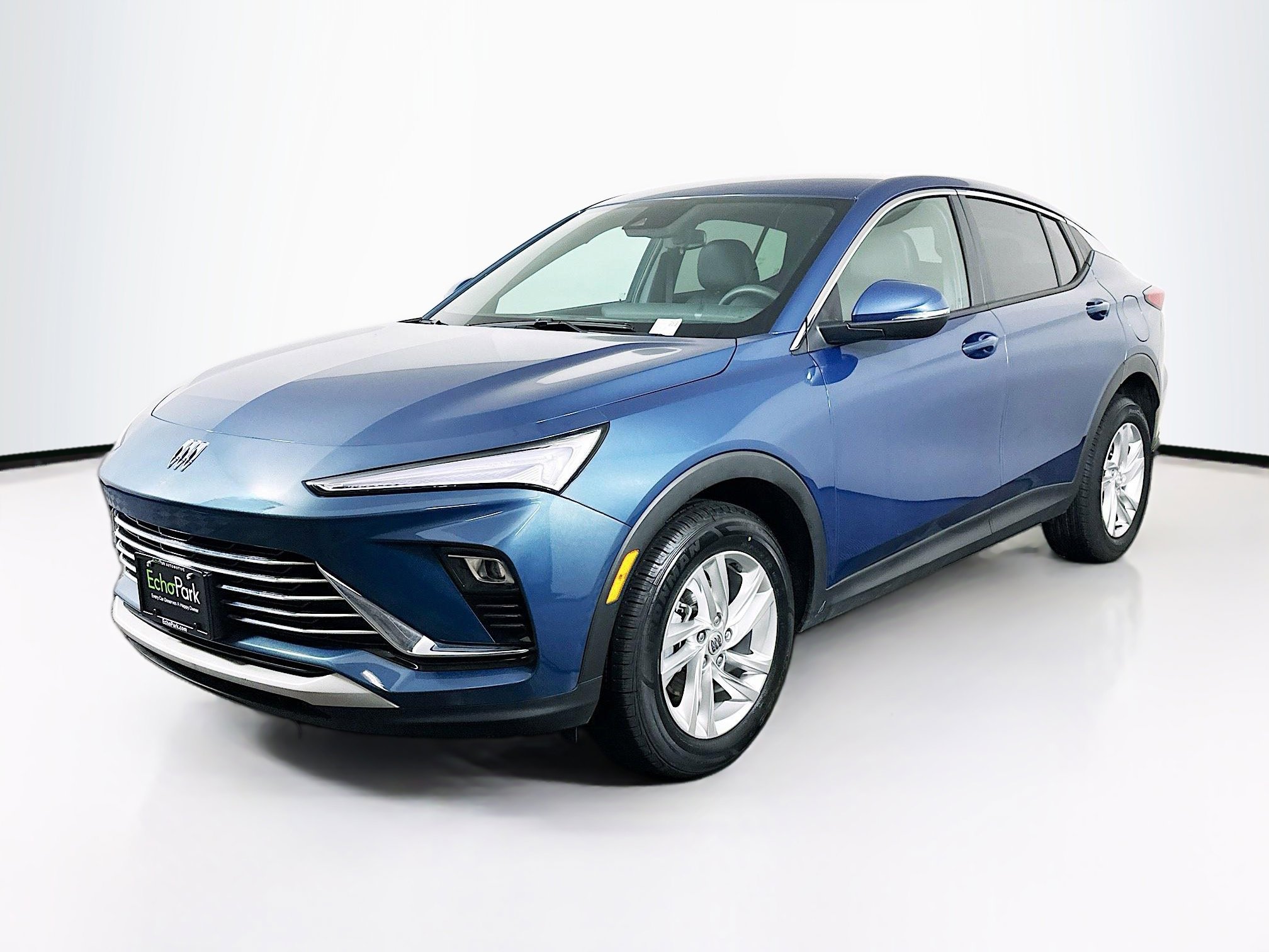 Used 2024 Buick Envista Preferred image 3