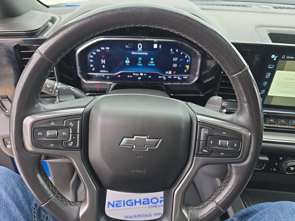 Used 2022 Chevrolet Silverado 1500 ZR2 w/ Technology Package AWD/4WD image 13