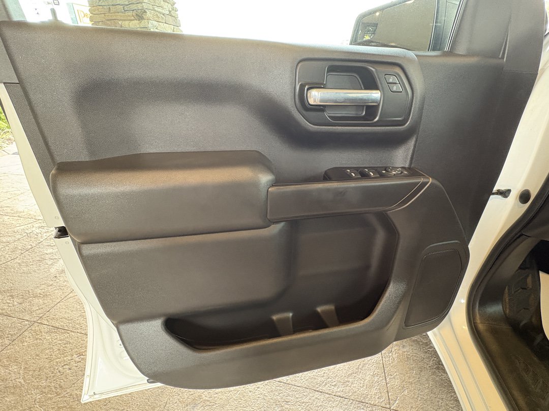 Used 2019 GMC Sierra 1500 4x4 Crew Cab w/ Convenience Package image 18