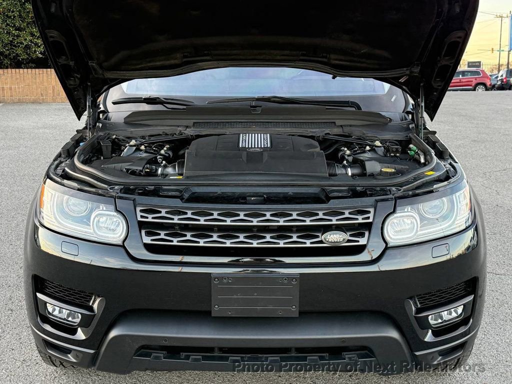 Used 2016 Land Rover Range Rover Sport SE image 26