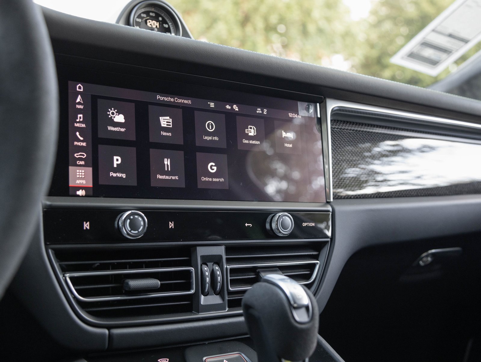 New 2026 Porsche Macan GTS image 25