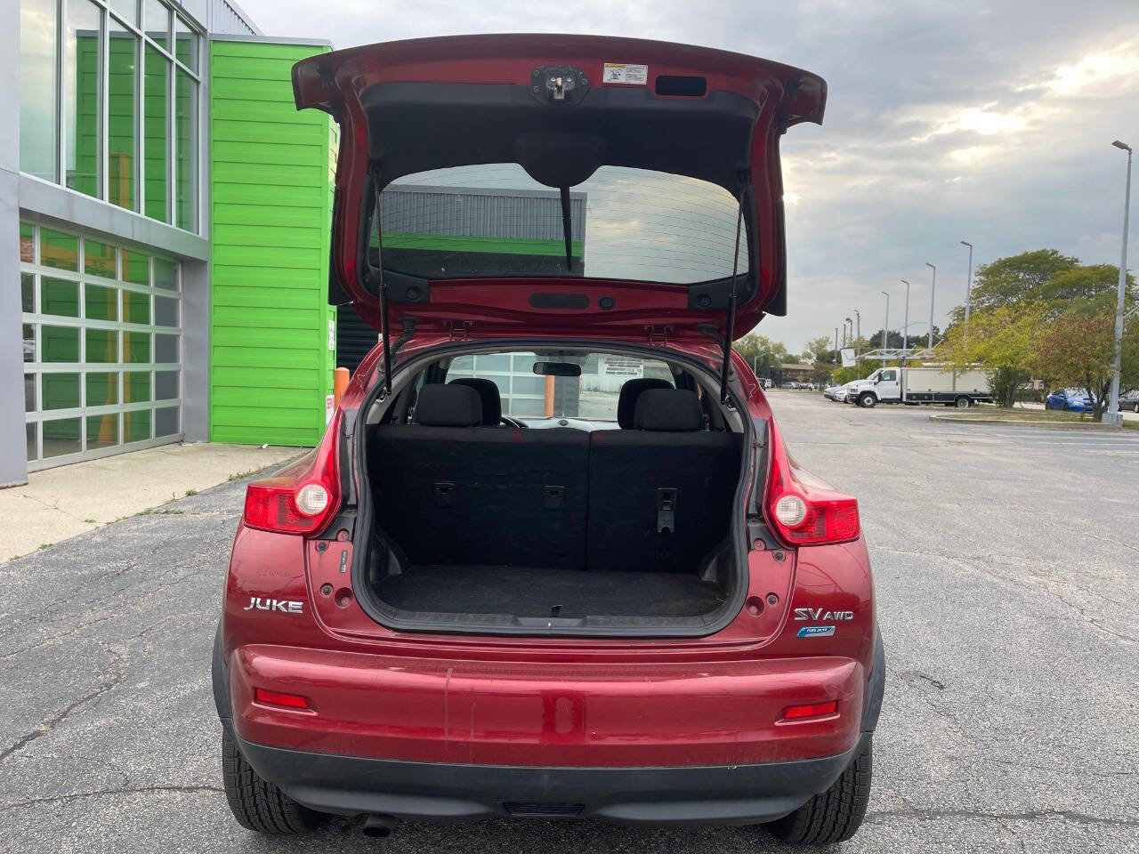 Used 2012 Nissan Juke SV image 10