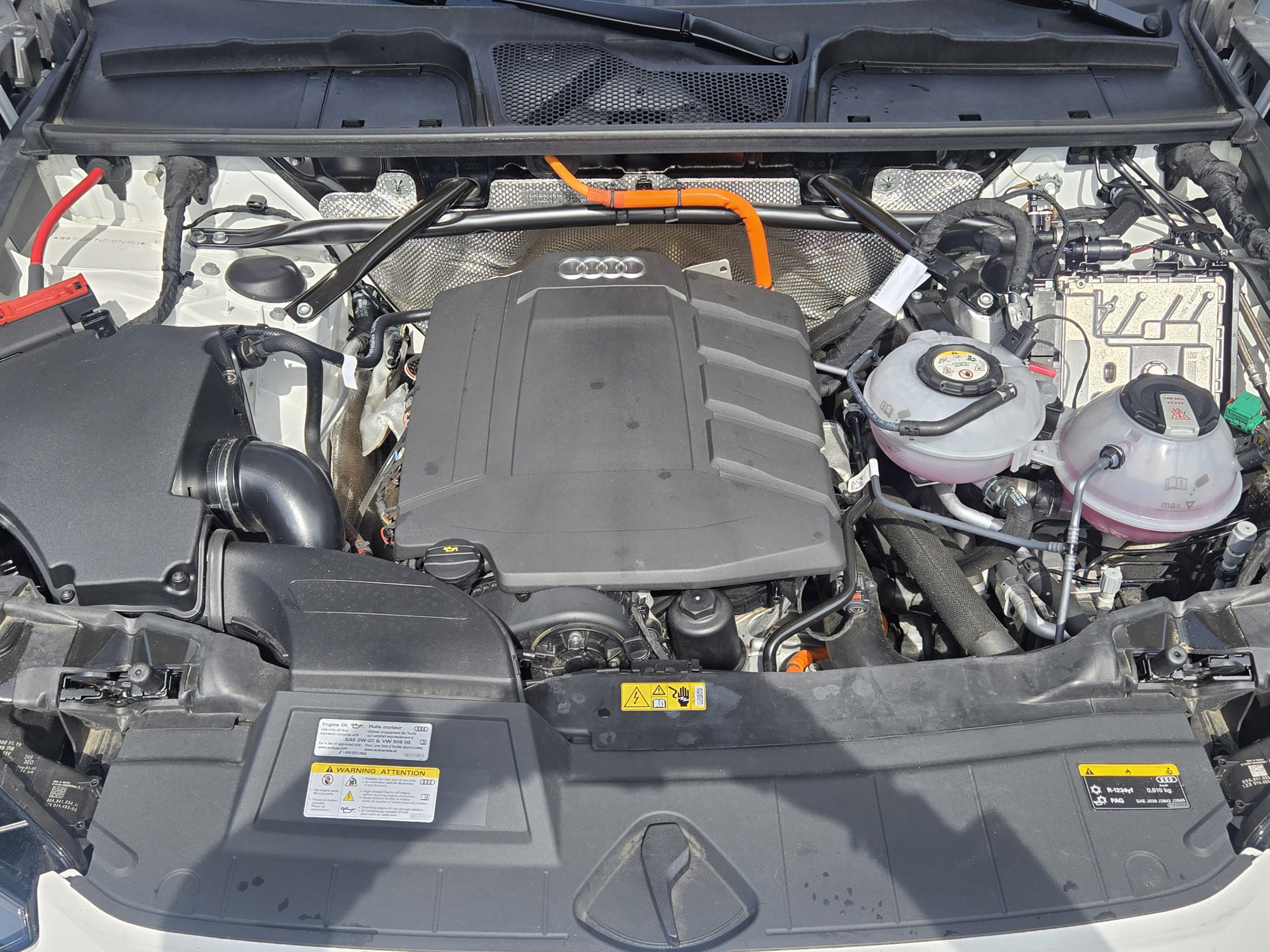 Used 2023 Audi Q5 e Premium AWD/4WD image 29