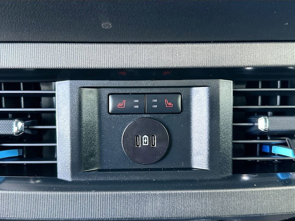 Used 2024 Ford F350 Platinum image 26