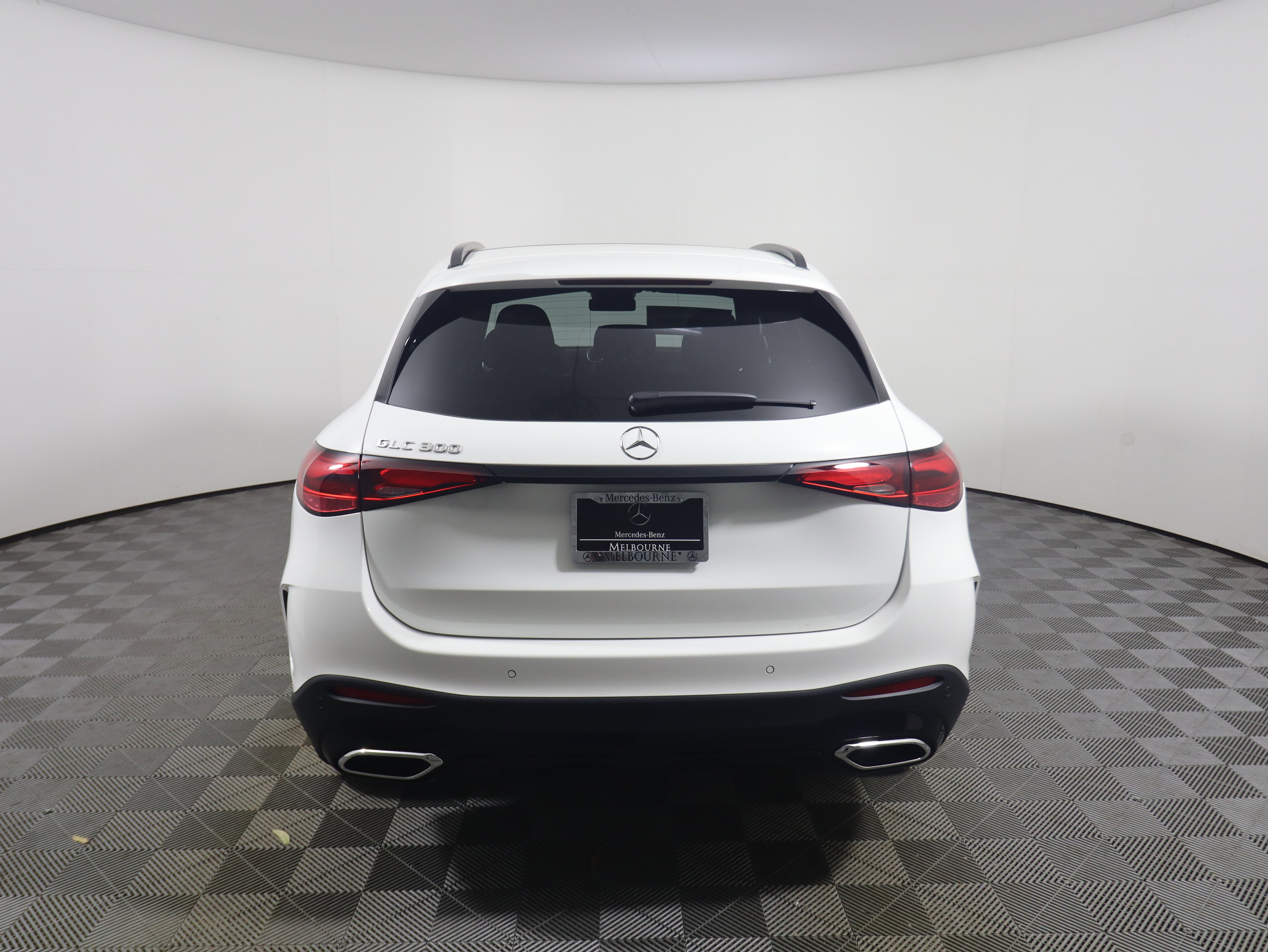 New 2026 Mercedes-Benz GLC 300 image 4