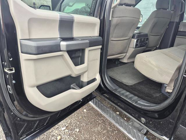 Used 2017 Ford F150 XLT w/ Equipment Group 302A Luxury image 7